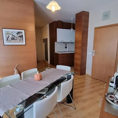 Bh & Semiramida Apartament