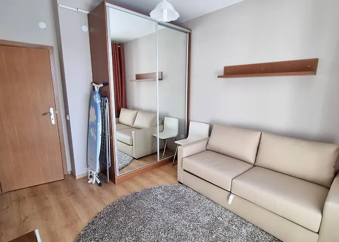 Bh & Semiramida Borowec